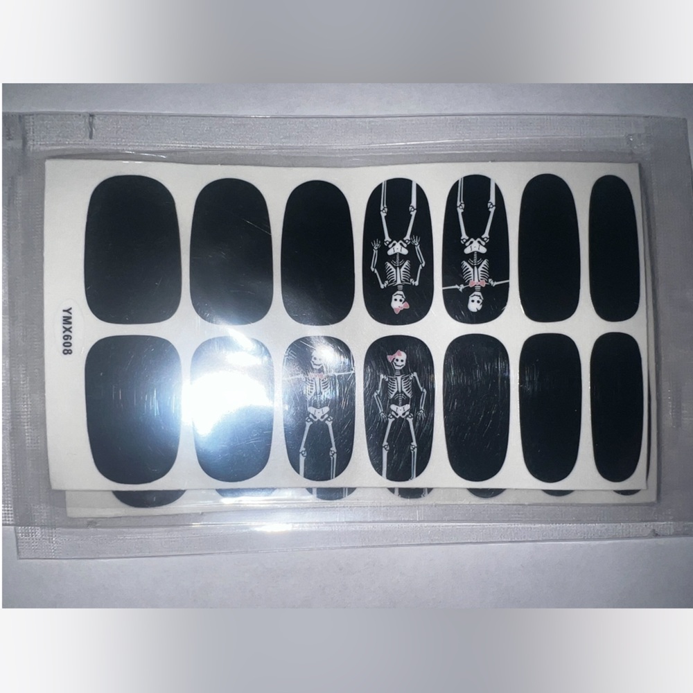 $1 HALLOWEEN NAIL STICKER WRAPS. NEW. $1 WITH ANY $10 ORDER OR MORE. One sheet - Picture 5 of 16
